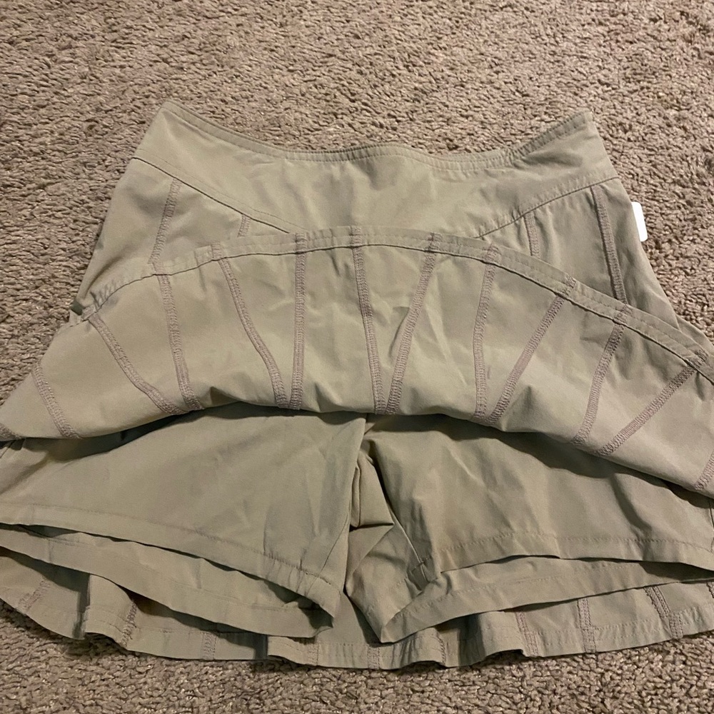 Athleta Skort - Picture 2 of 3